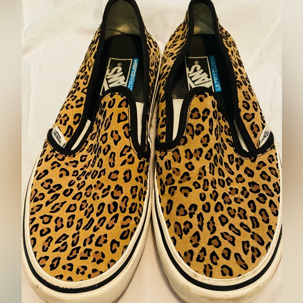 Leopard print vans slip on